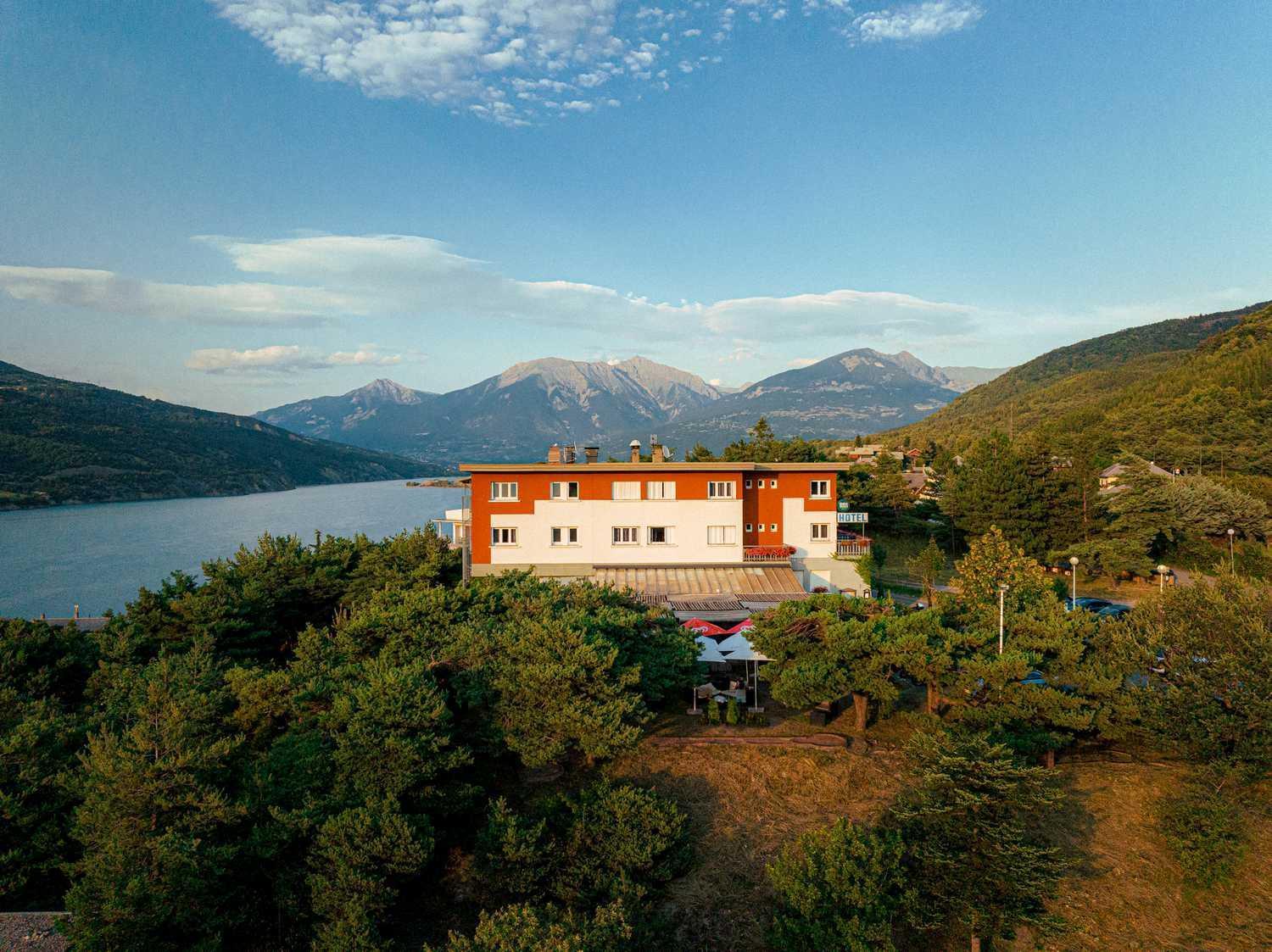 Logis Hotel Eden Lac Savines Exterior photo