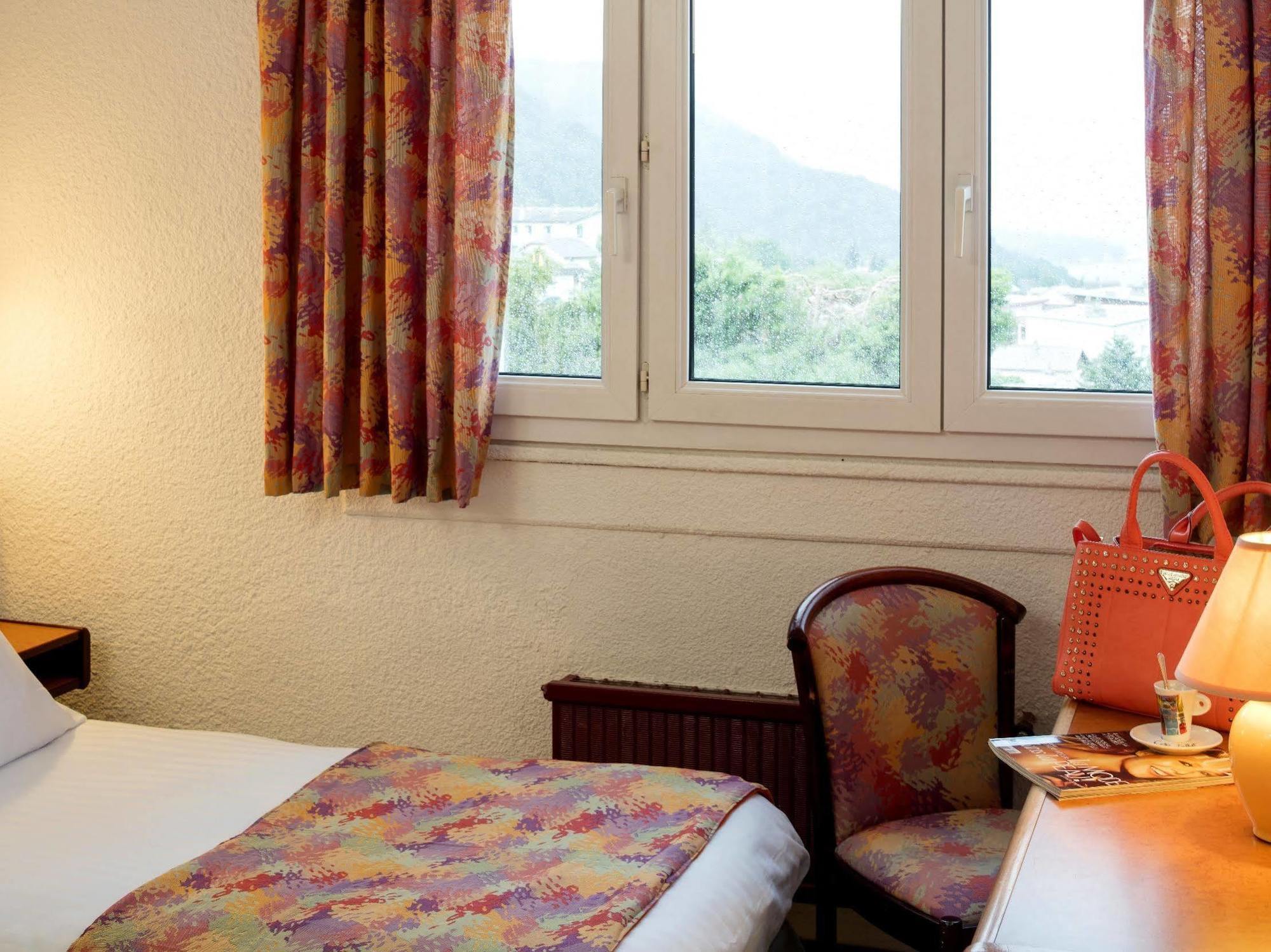 Logis Hotel Eden Lac Savines Exterior photo