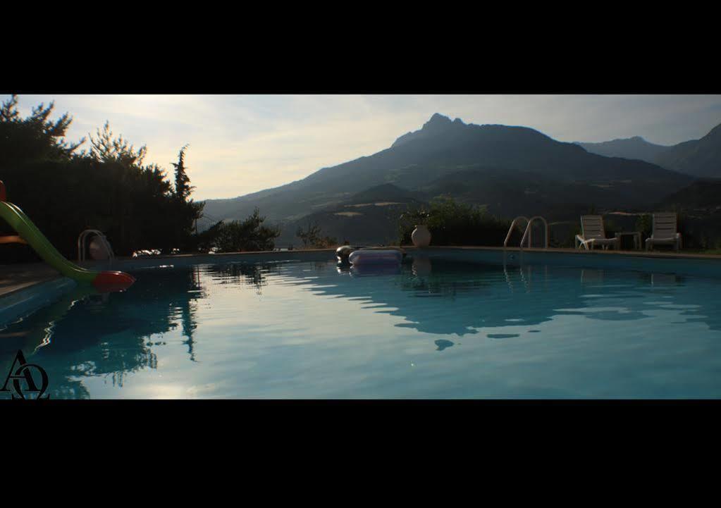 Logis Hotel Eden Lac Savines Exterior photo